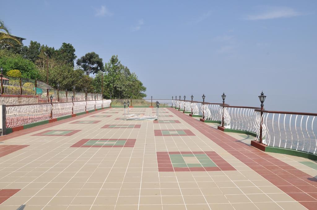 Raval Bunglow Hotel Panchgani Exterior foto