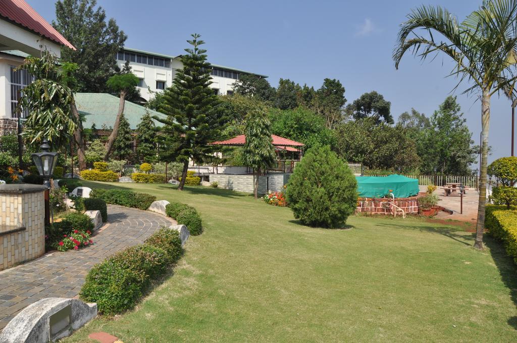 Raval Bunglow Hotel Panchgani Exterior foto